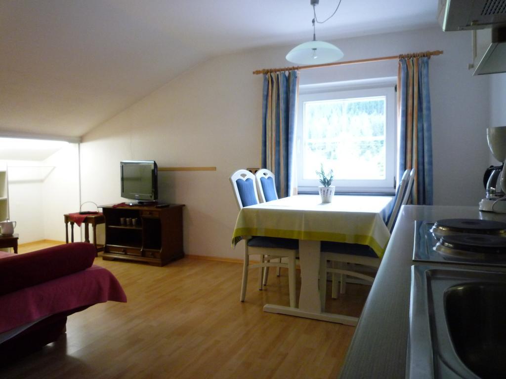 Appartementhaus Klammer Sillian Værelse billede